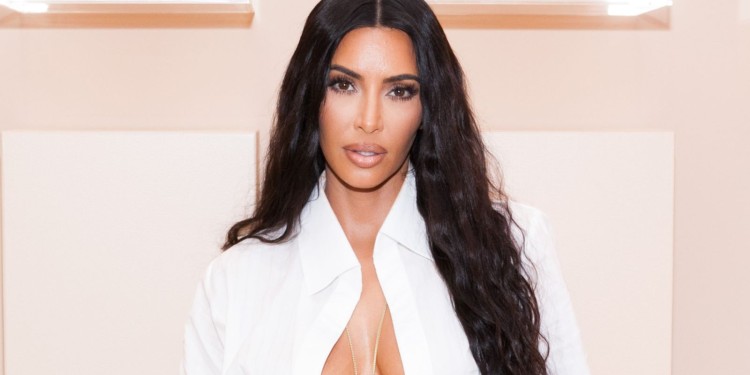 40+ Best Kim Kardashian Hairstyles Over the Years