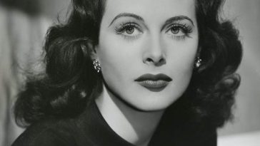 How to Get That Vintage Hollywood Glow