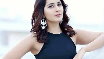 10 Most Beautiful Raashi Khanna Pictures